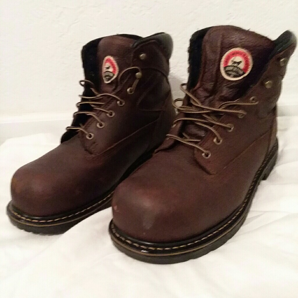 Red wing irish setter steel toe boot